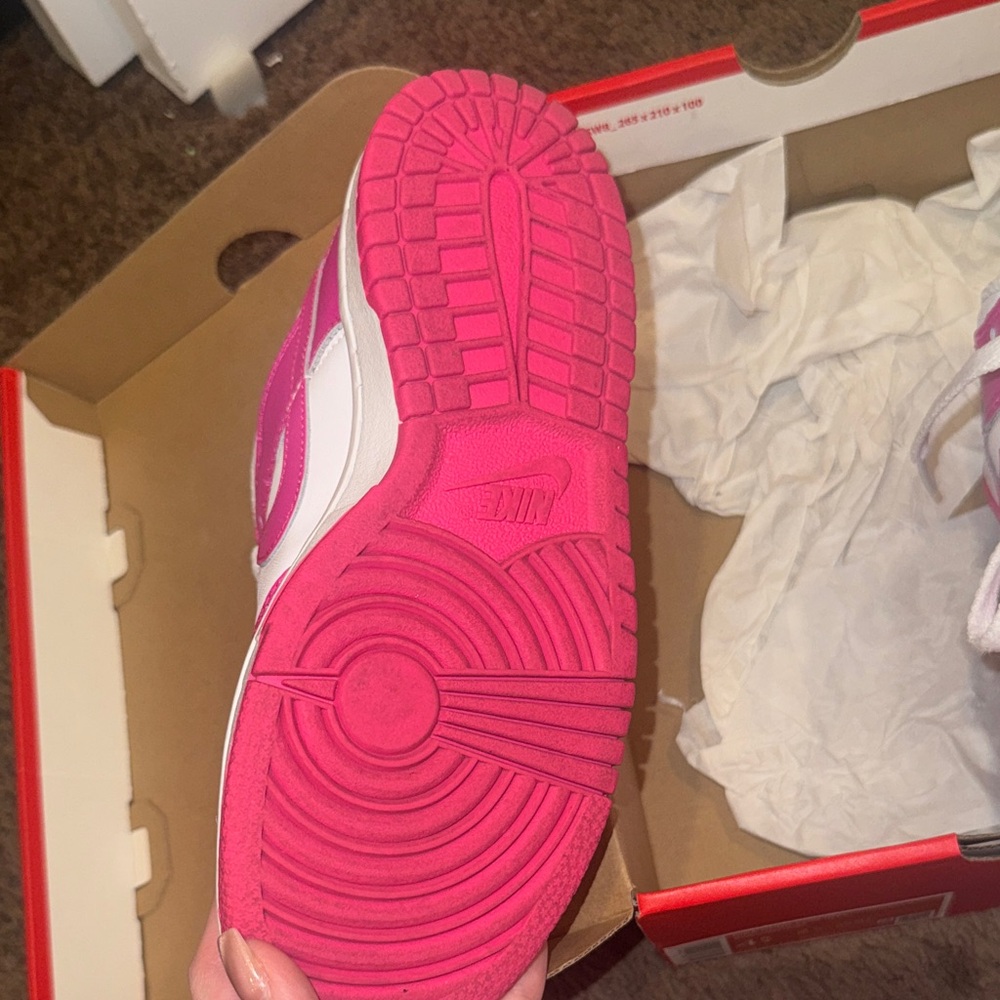 Nike Dunk Low - Picture 8 of 10